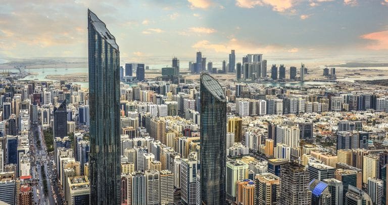 خبير عقاري يعتبر أبوظبي موقعاً رائعاً للعيش فيه