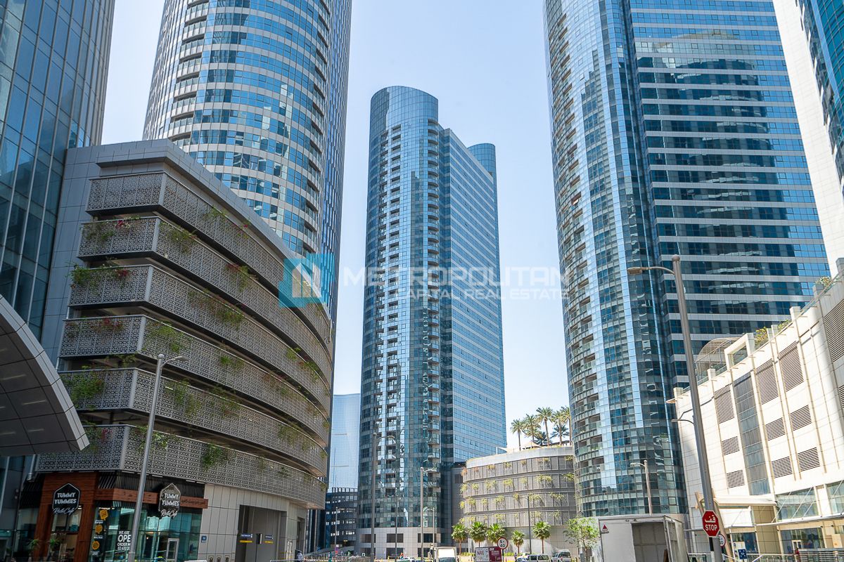 Image - Addax port office tower, Al Reem Island, Abu Dhabi | Project - مكتب