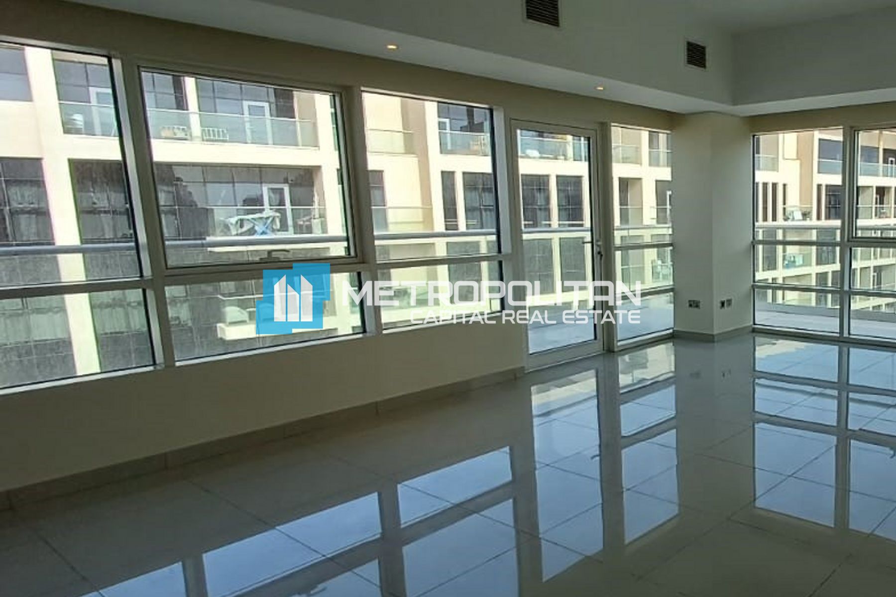 Image - Al Marasy, Al Bateen, Abu Dhabi | Project - Apartment