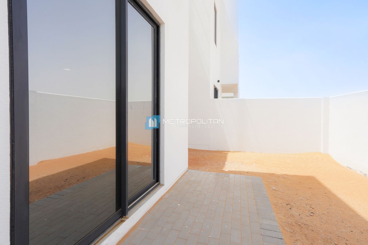 Image - Al Ghadeer 2, Al Ghadeer, Abu Dhabi | Project - Townhouse