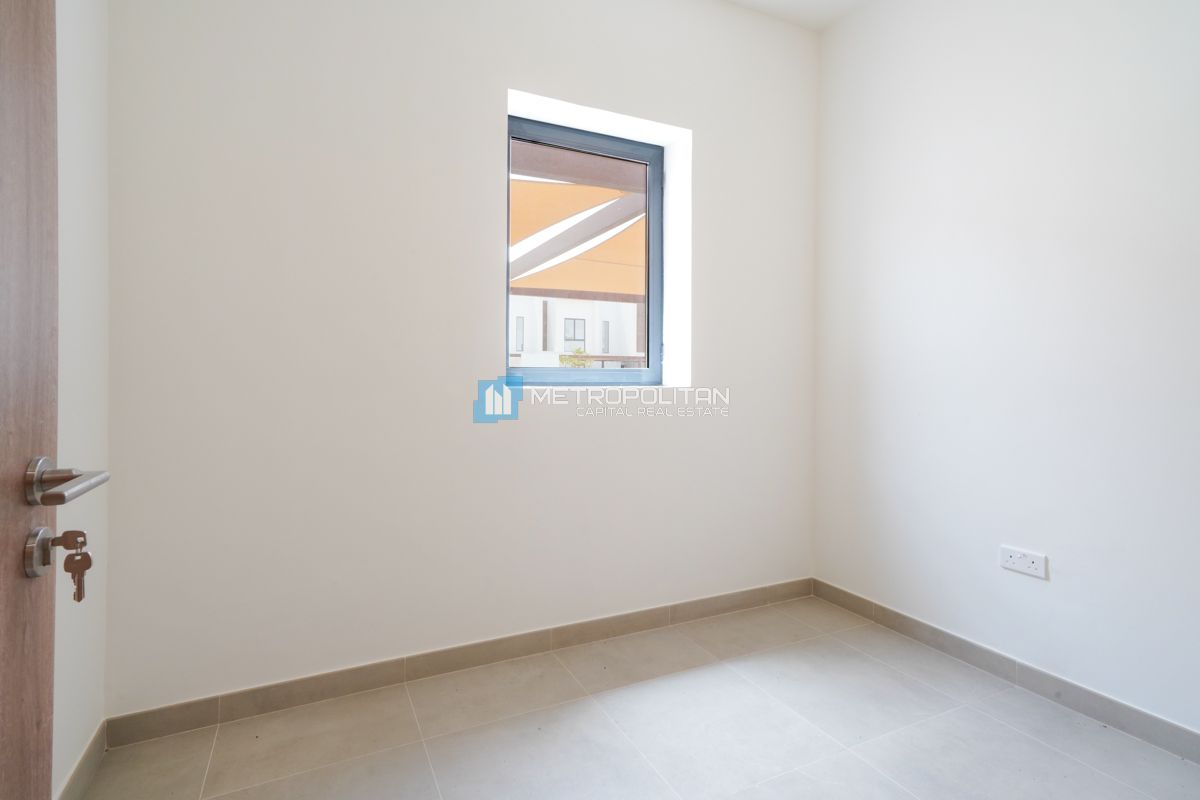 Image - Al Ghadeer 2, Al Ghadeer, Abu Dhabi | Project - تاون هاوس