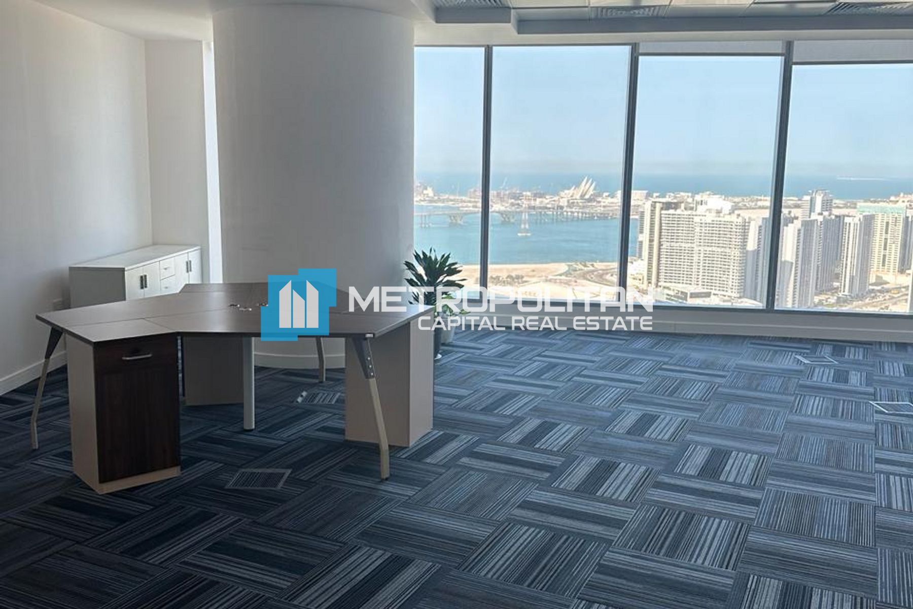 Image - Addax port office tower, Al Reem Island, Abu Dhabi | Project - مكتب