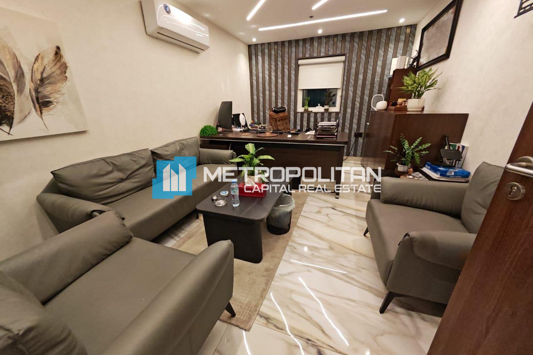Image - M-24, Mussafah, Abu Dhabi | Project - مكتب