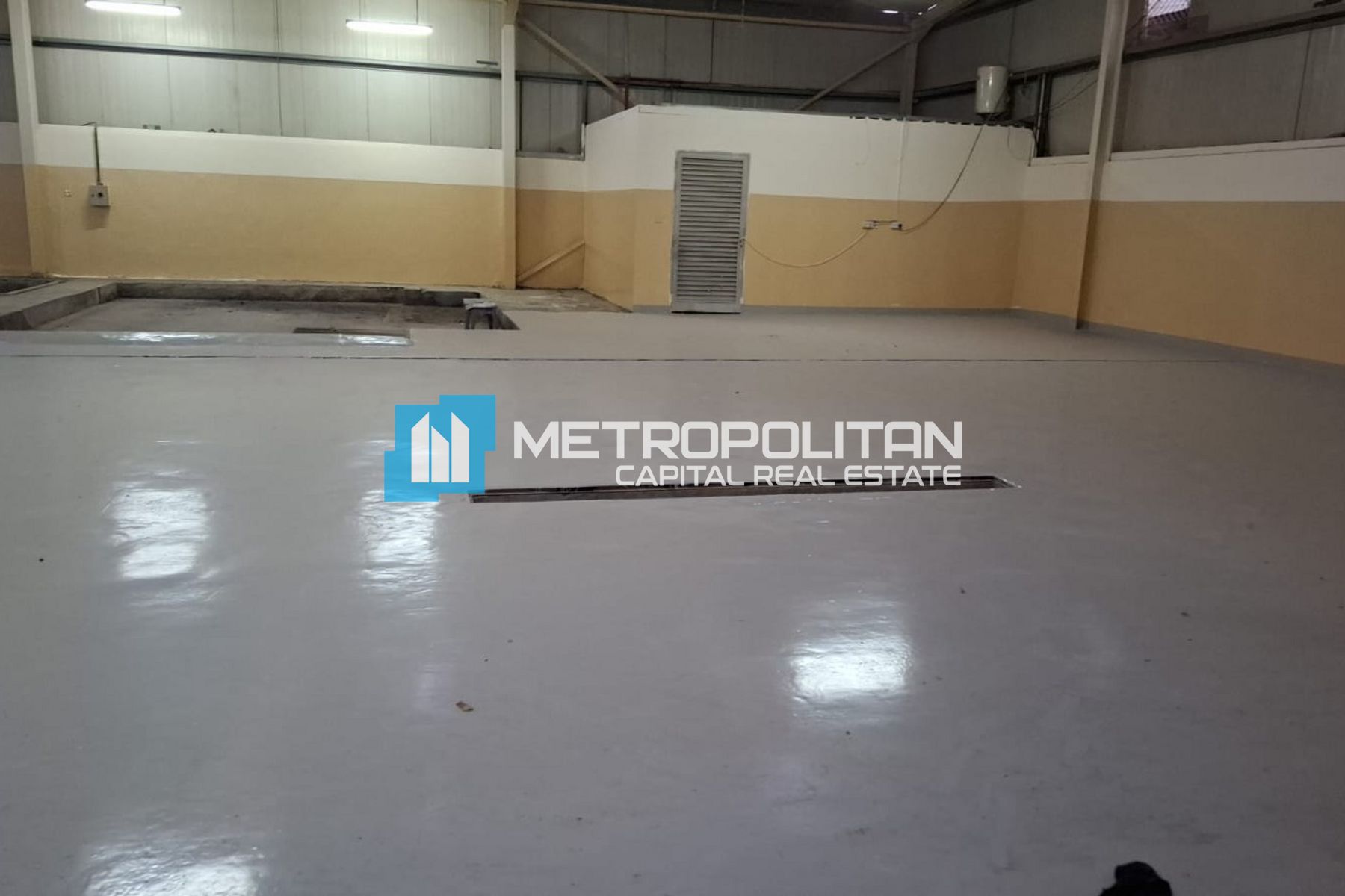 Image - M-17, Mussafah, Абу-Даби | Project - Warehouse