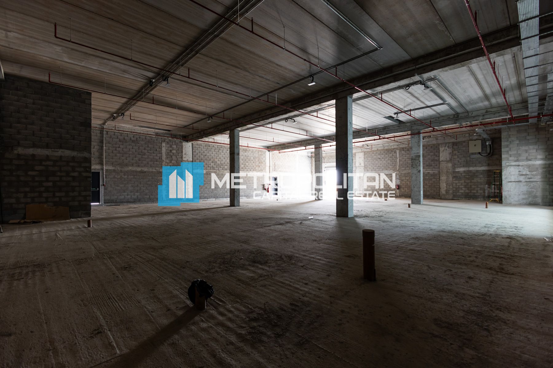 Аренда магазина в Khalifa City – MCR-6847 photo-14