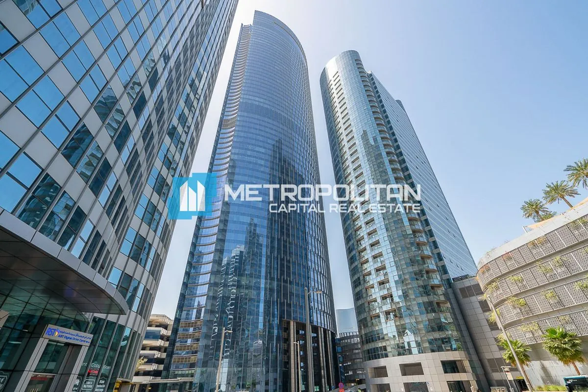 Image - Addax port office tower, Al Reem Island, Abu Dhabi | Project - مكتب