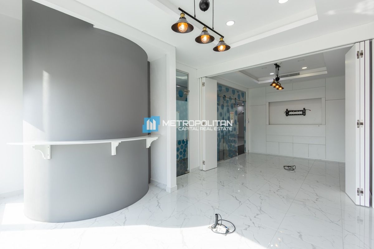 Image - Addax port office tower, Al Reem Island, Abu Dhabi | Project - مكتب