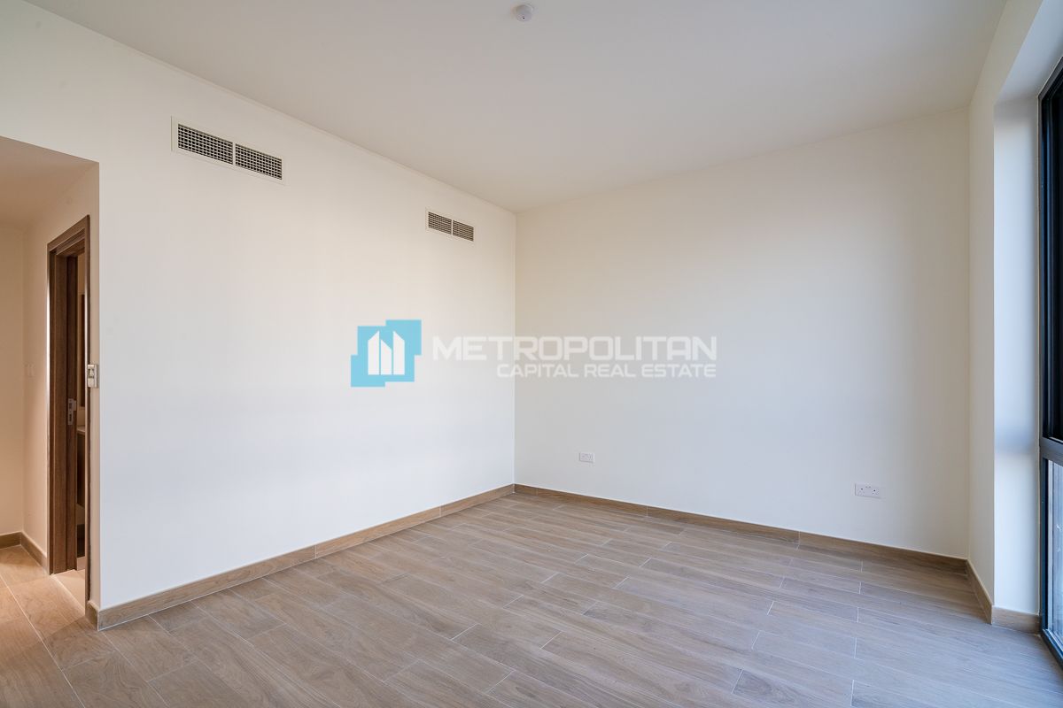 تاون هاوس 3 غرف نوم للإيجار في الغدير – MCR-7060 photo-12