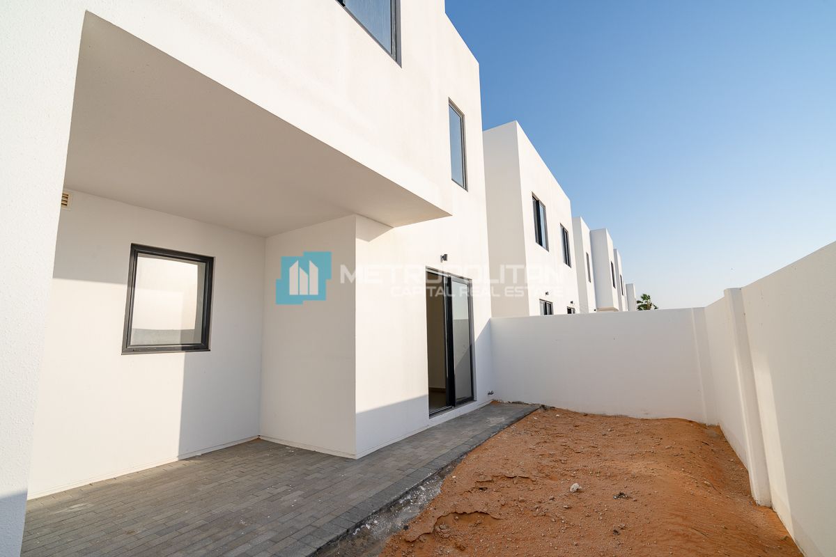 تاون هاوس 3 غرف نوم للإيجار في الغدير – MCR-7060 photo-20