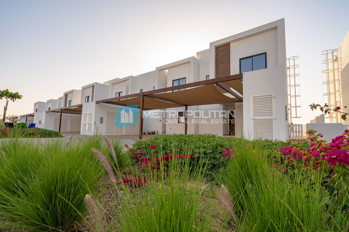 تاون هاوس 3 غرف نوم للإيجار في الغدير – MCR-7060 photo-2