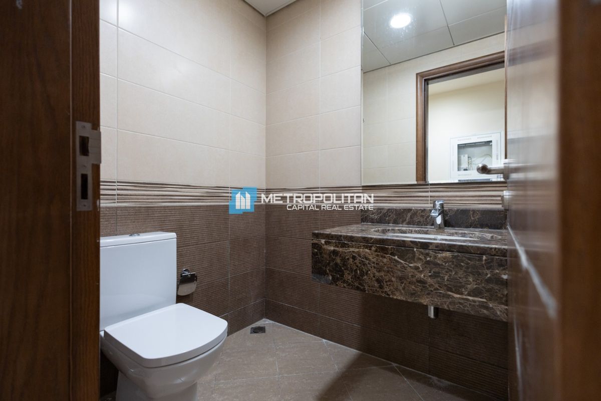 شقة بغرفة نوم واحدة للإيجار في شاطئ الراحة – MCR-7062 photo-12