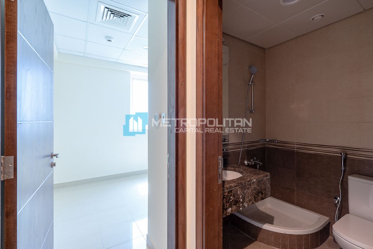 شقة بغرفتي نوم للإيجار في شاطئ الراحة – MCR-7067 photo-11