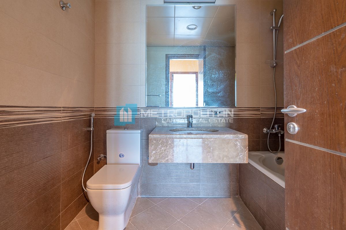 شقة بغرفتي نوم للإيجار في شاطئ الراحة – MCR-7067 photo-12