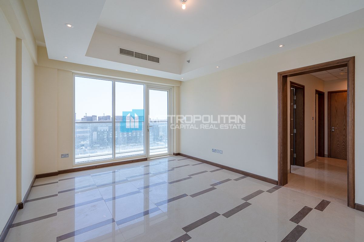 شقة بغرفتي نوم للإيجار في شاطئ الراحة – MCR-7067 photo-3