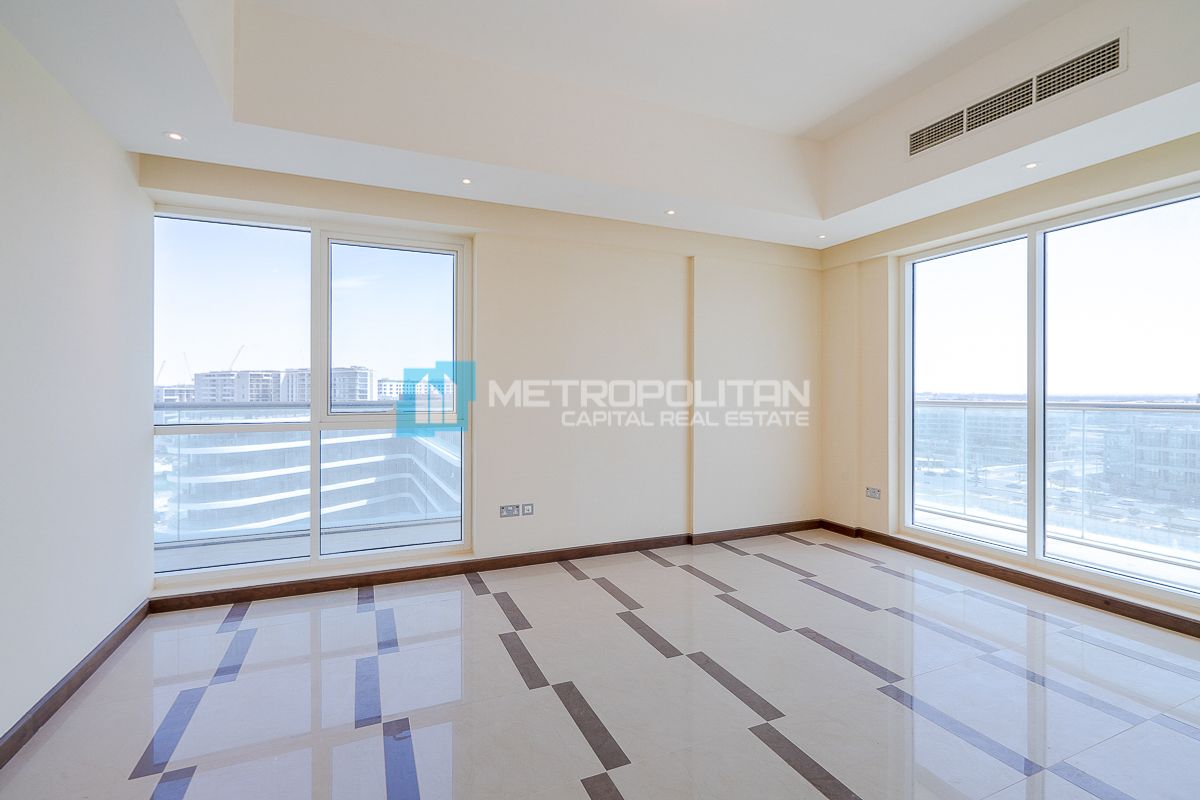 شقة بغرفتي نوم للإيجار في شاطئ الراحة – MCR-7067 photo-4