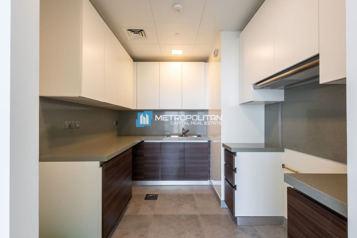 Pool View| High Floor| 2 Bedroom| Closed Kitchen photo-6