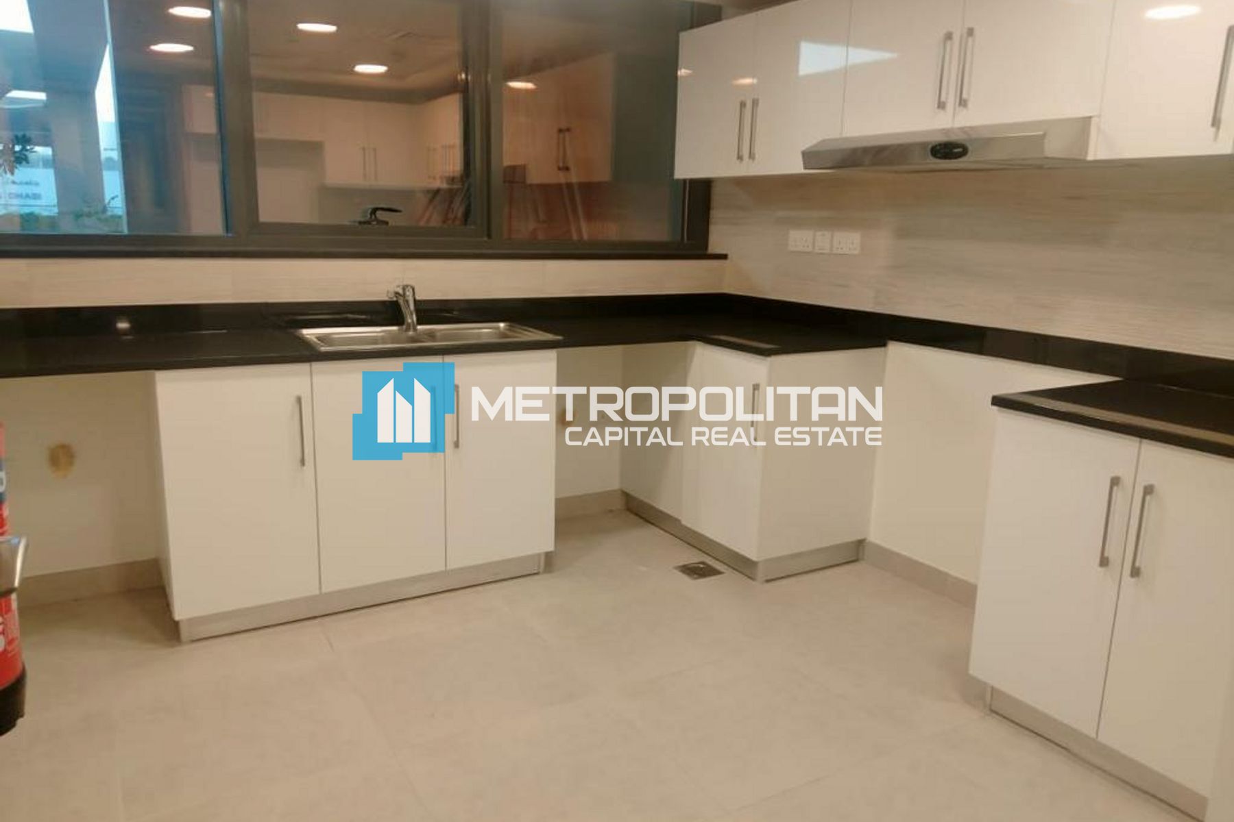 Sea View| 4BR+Maids| Beach Access| Closed Kitchen photo-13