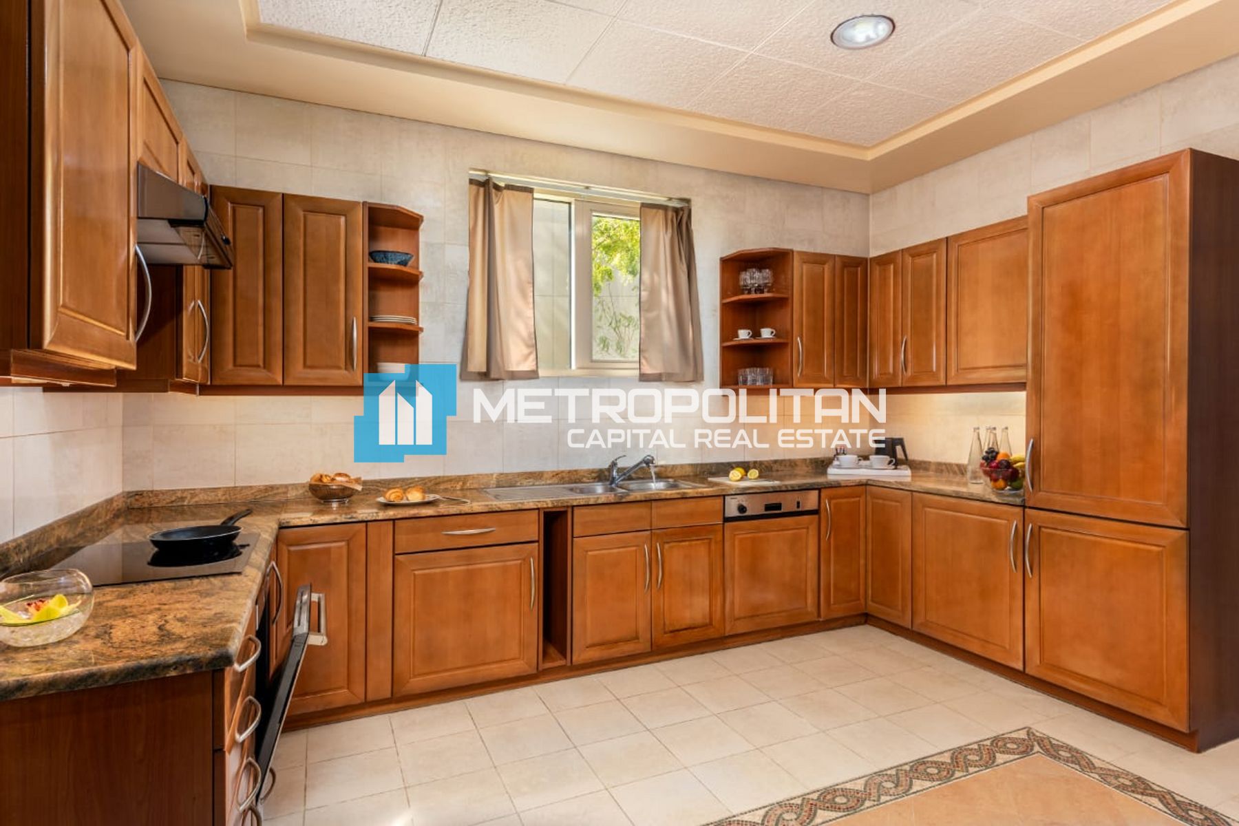 Image - Al Raha Beach Hotel, Al Raha Beach, Abu Dhabi | Project - Villa