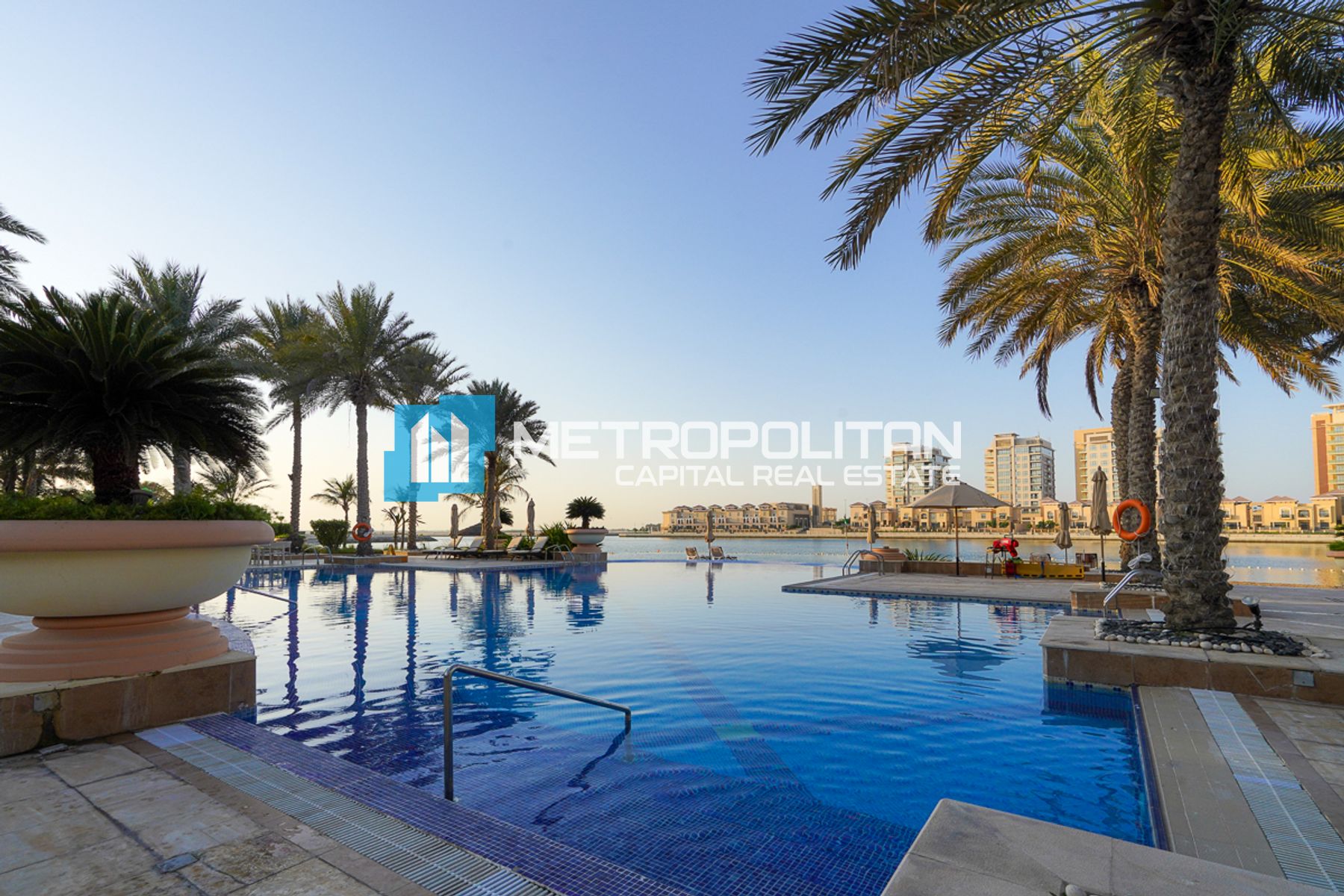 Image - Al Raha Beach Hotel, Al Raha Beach, Abu Dhabi | Project - Villa