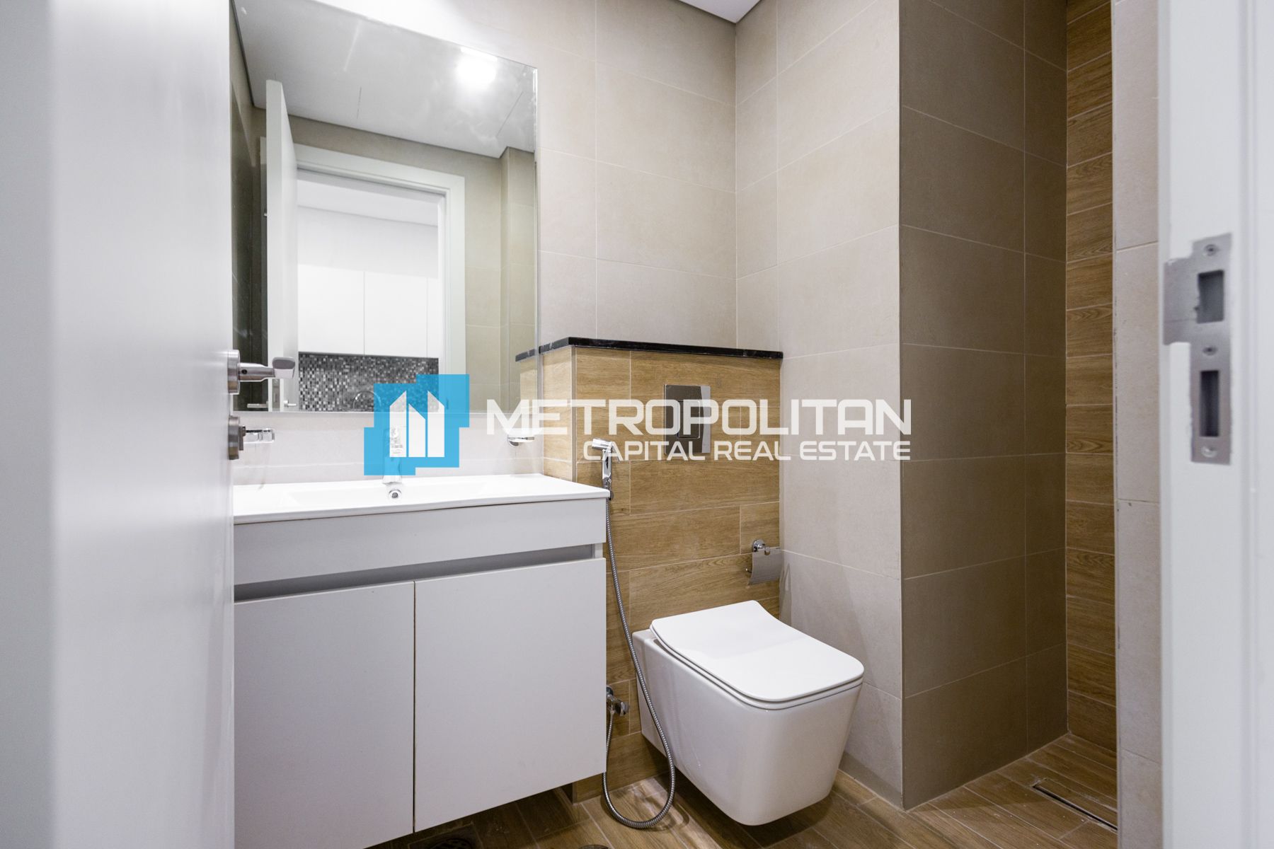 Ready to Move | ST w/ Balcony | Fully Furnished photo-7