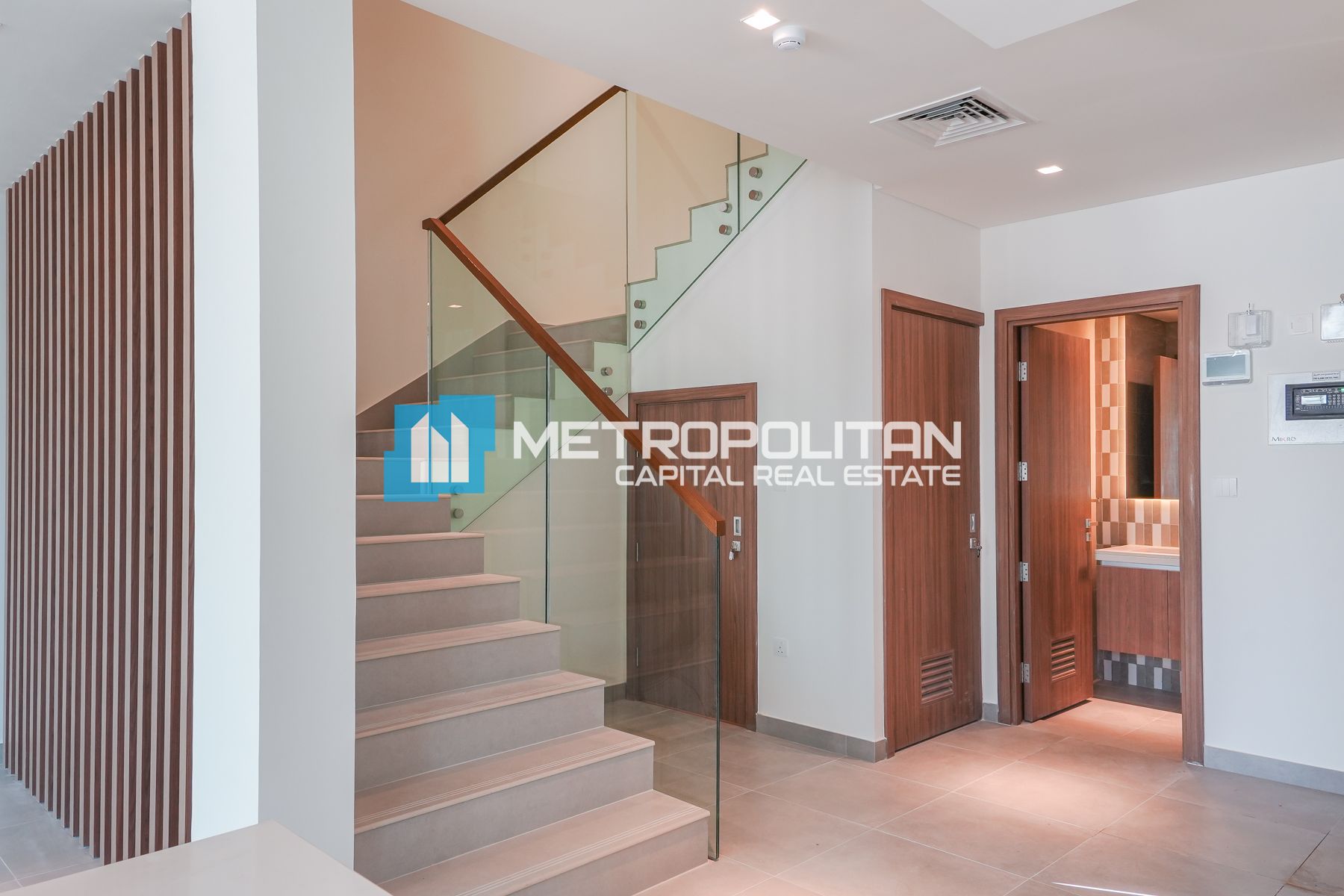 Single Row | 2BR with Balcony | Ready to Move photo-3