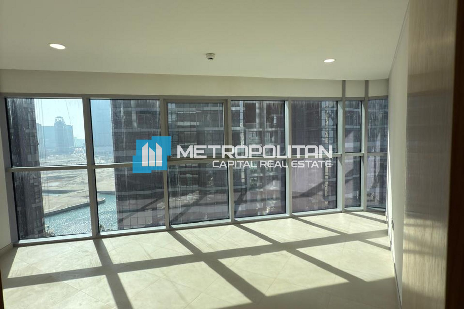 Image - Radiant Square, Al Reem Island, Абу-Даби | Project - Апартаменты