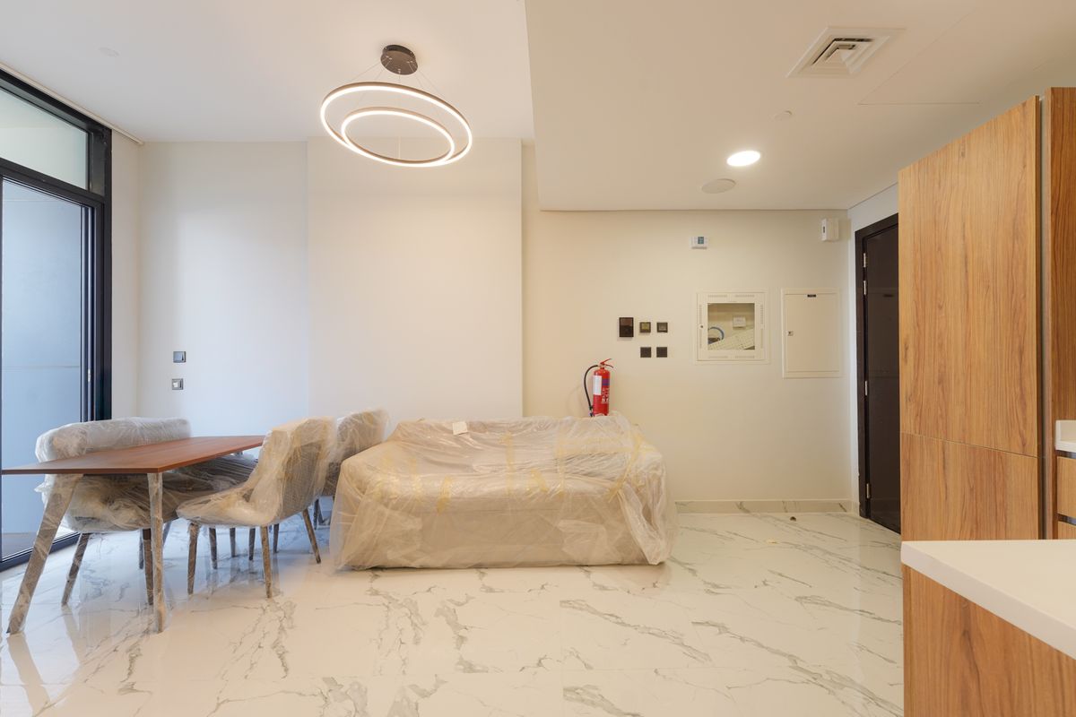 High Floor 1BR Junior | Canal View | Vacant Unit photo-1