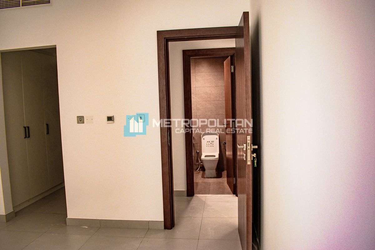 Fully Furnished | 1BR w/Balcony | Partial Sea View photo-8