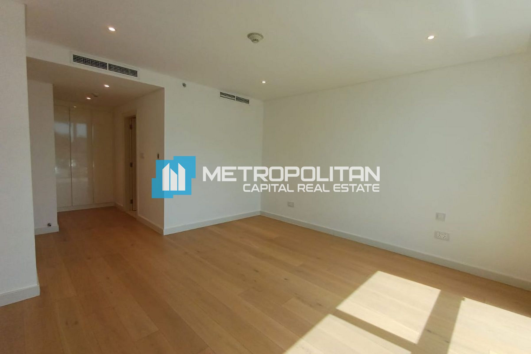 تاون هاوس 3 غرف نوم للإيجار في جزيرة السعديات – MCR-7107 photo-7