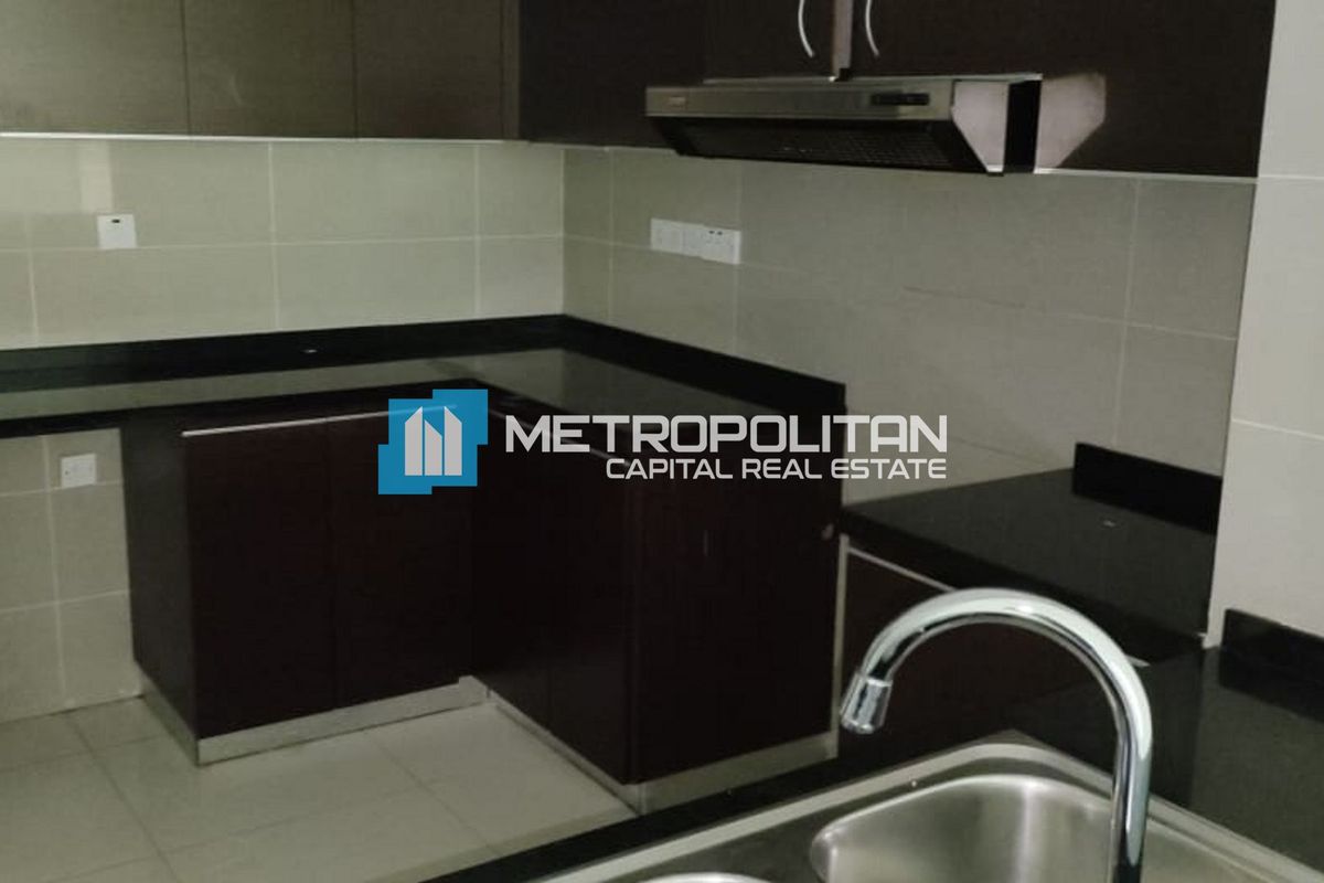 Vacant 2BR | Prime Location | Up To 4 Payments photo-6