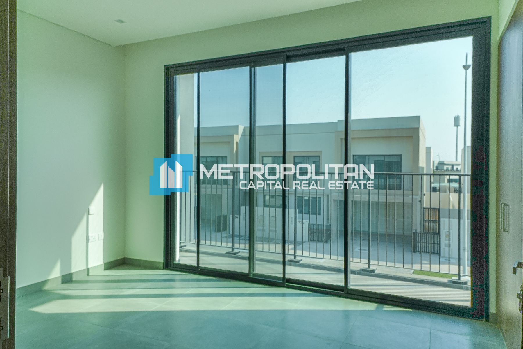 Single Row | 2BR with Balcony | Community Pool photo-1