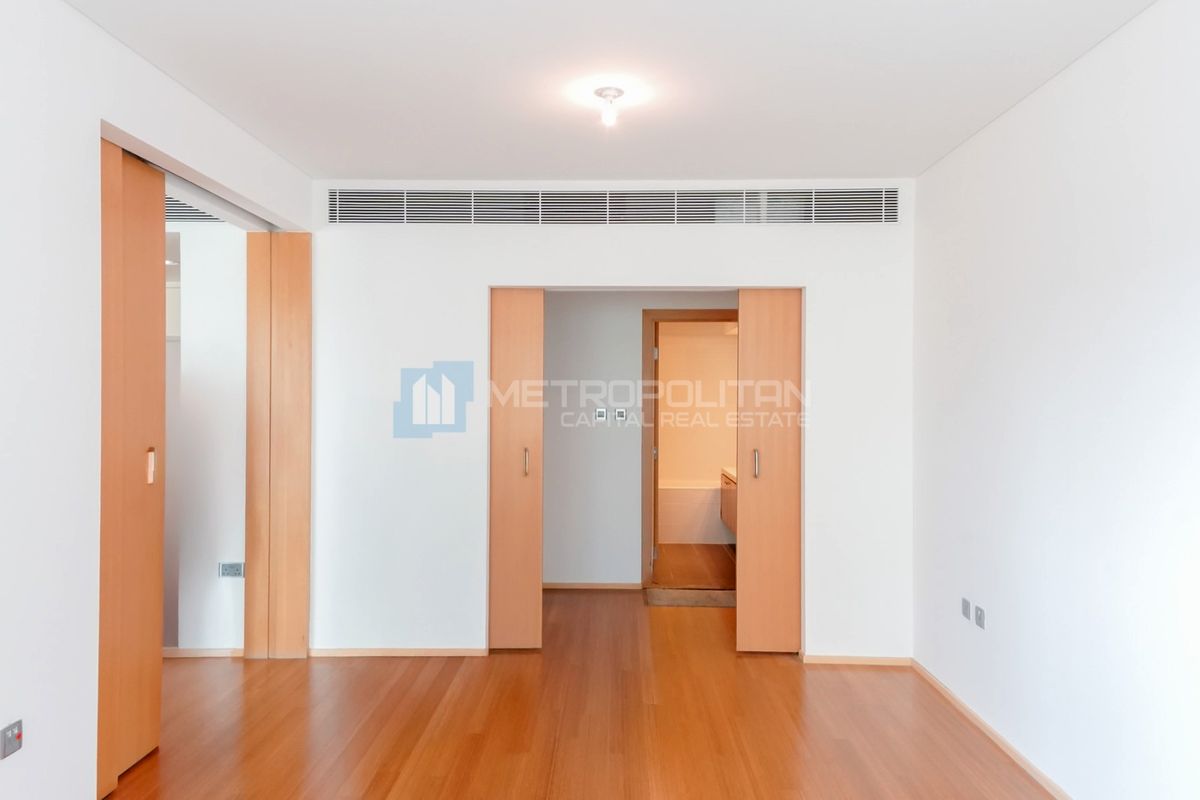 Pool View|1BR+Balcony|Next To Corner|Ready To Move photo-6