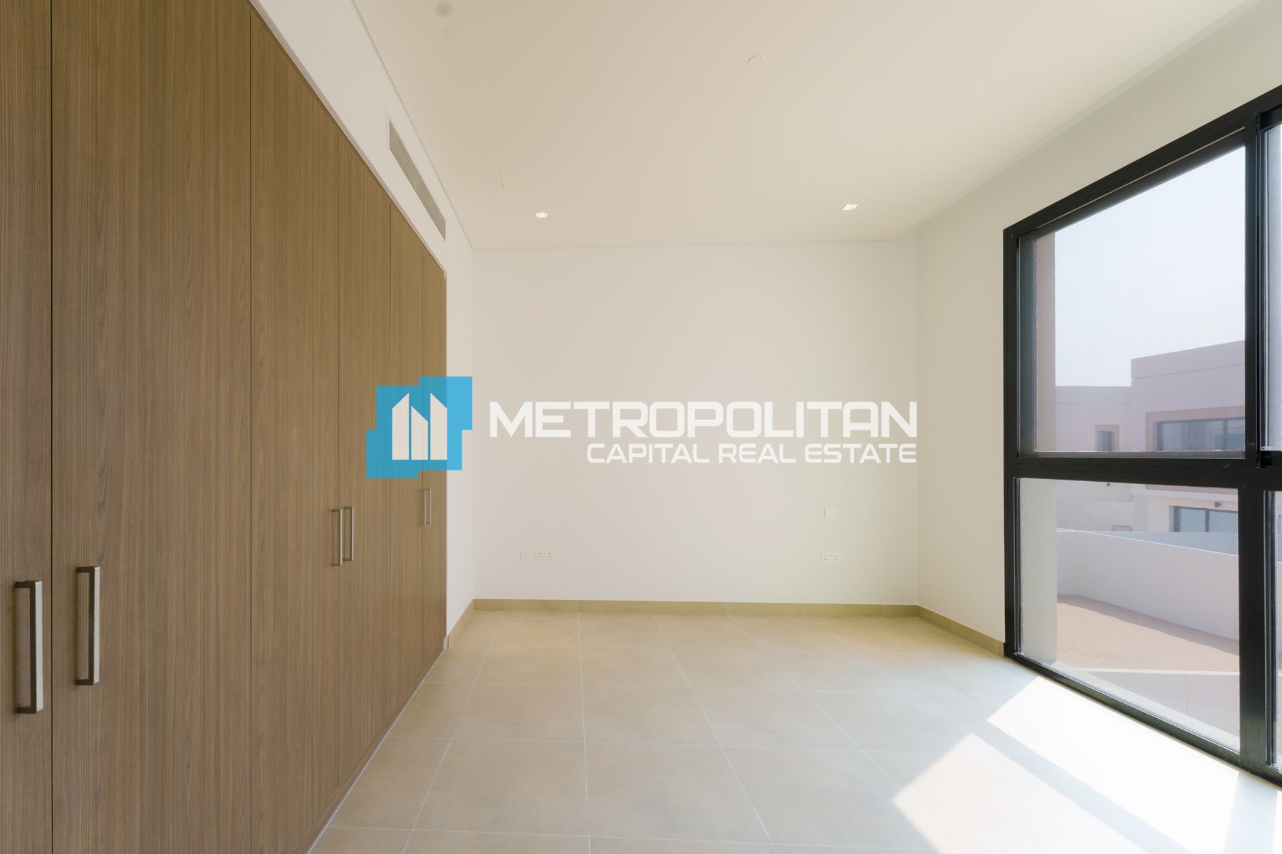 Stunning 3BR Unit | Prime Location | Ready to Move photo-3