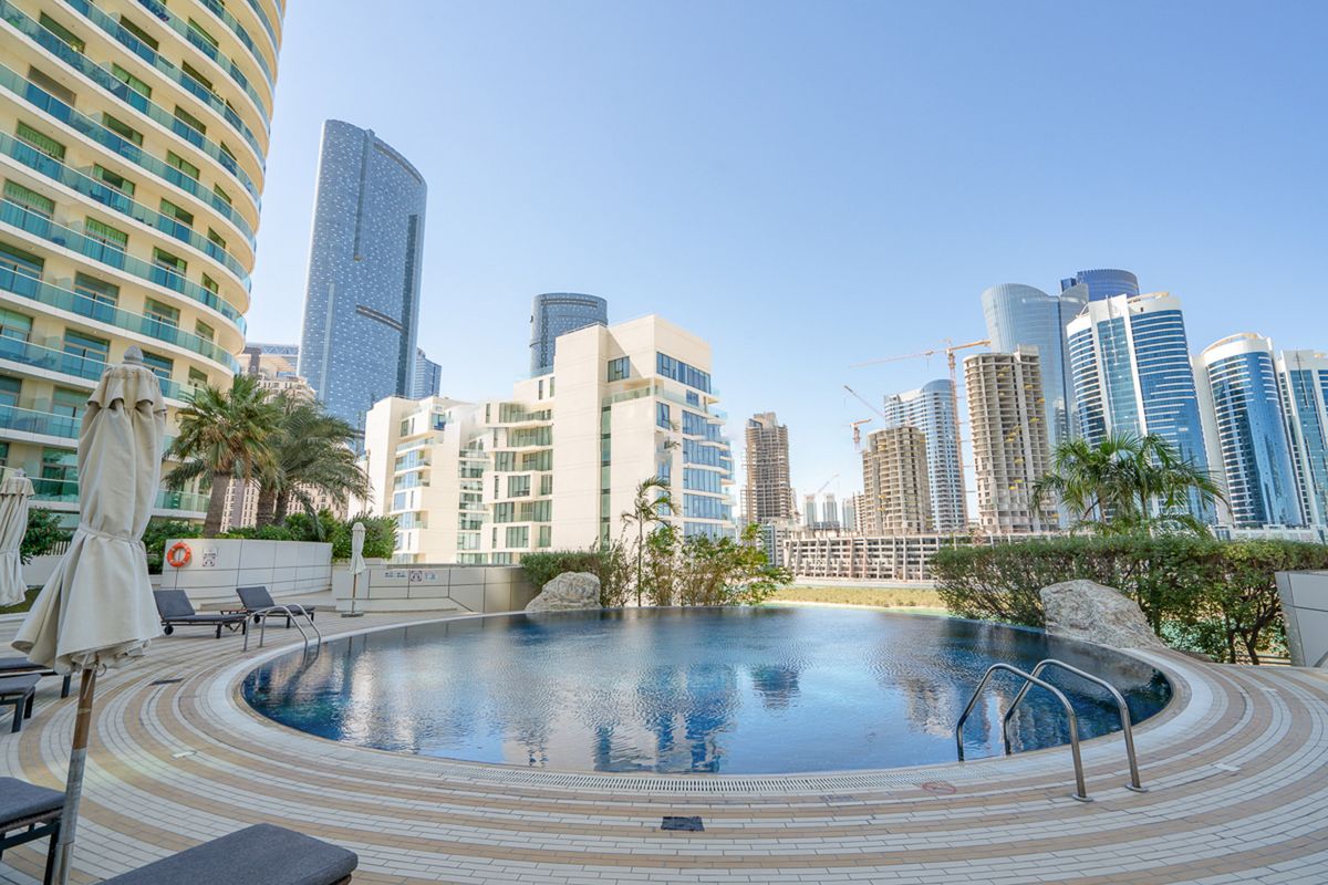 Fully Furnished | Corner 1BR+Maids | Full Sea View photo-9