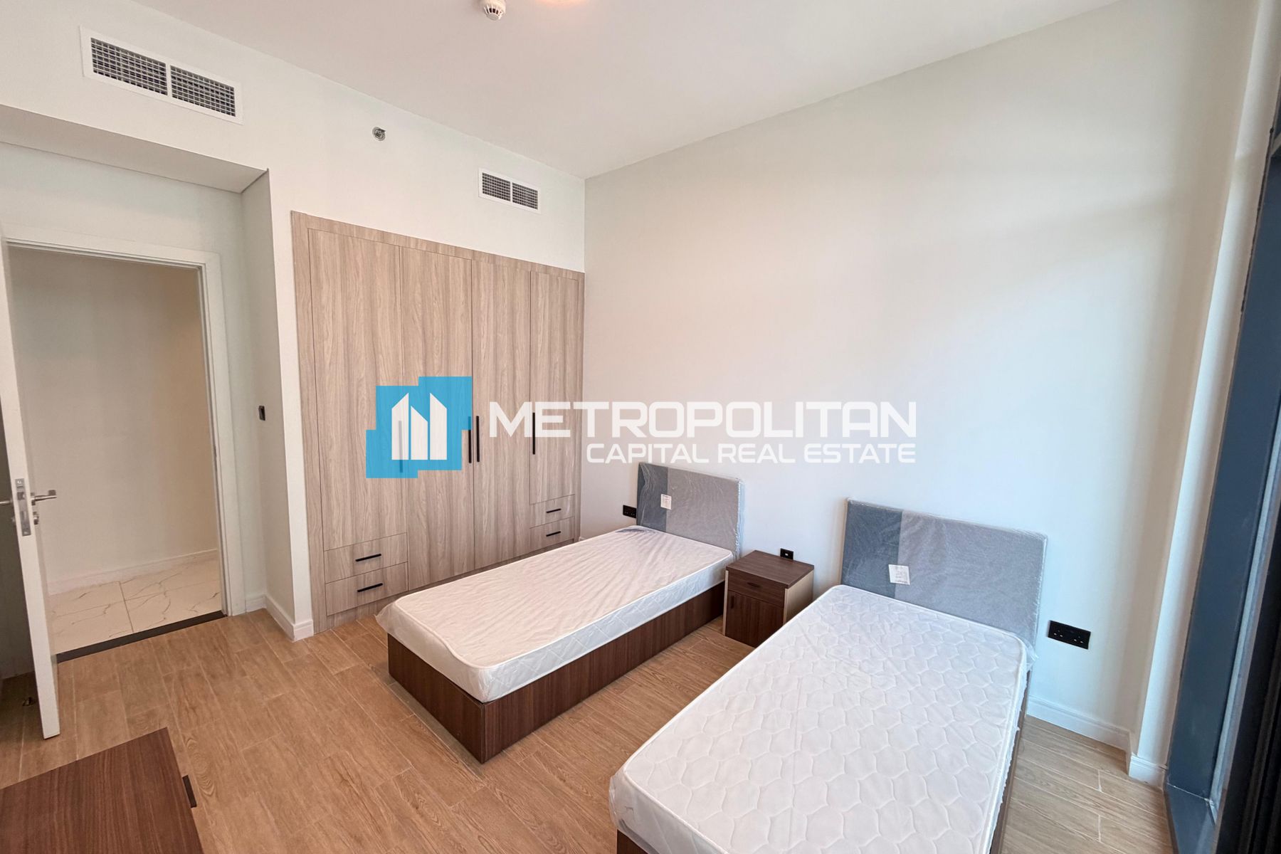 Image - The Gate, Masdar City, Abu Dhabi | Project - شقة