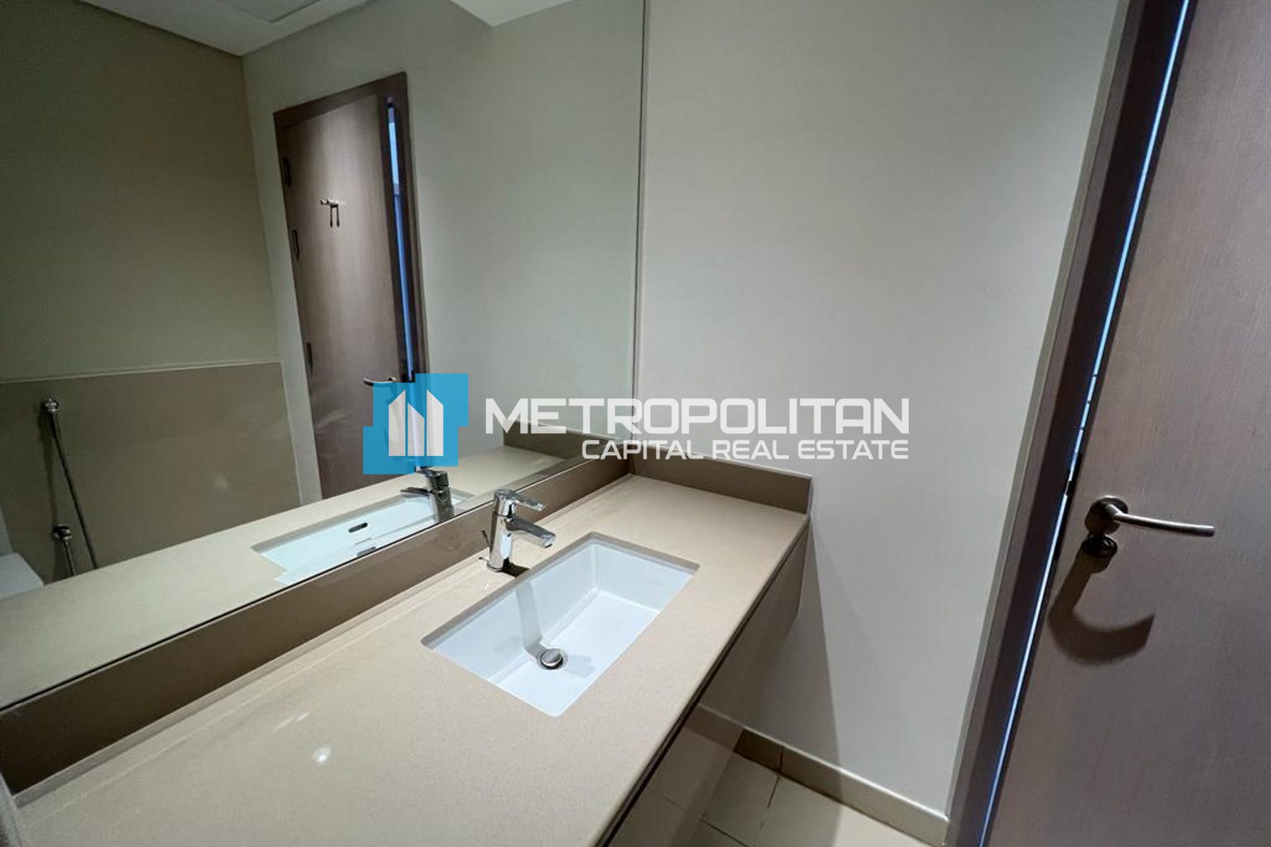 Ready To Move|Corner 1BR+Balcony|Bright Interiors photo-1