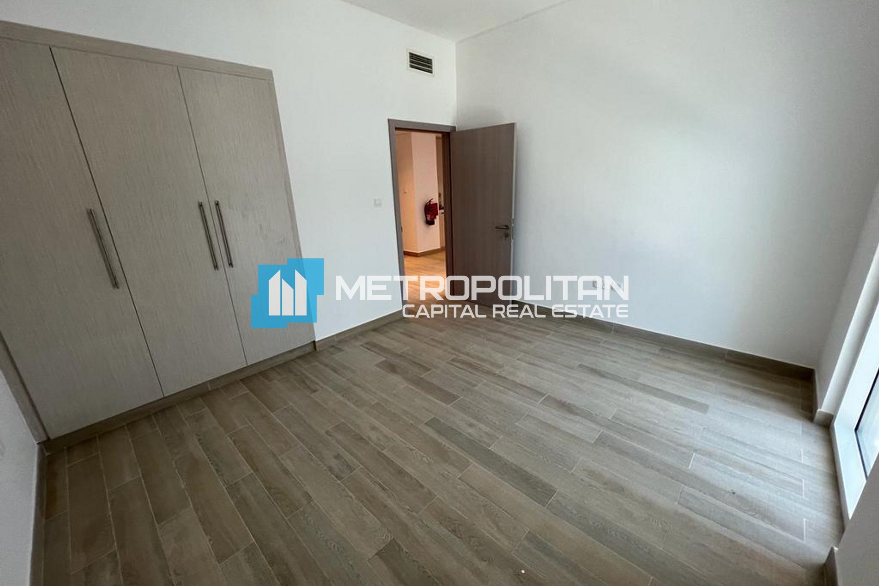 Ready To Move|Corner 1BR+Balcony|Bright Interiors photo-21