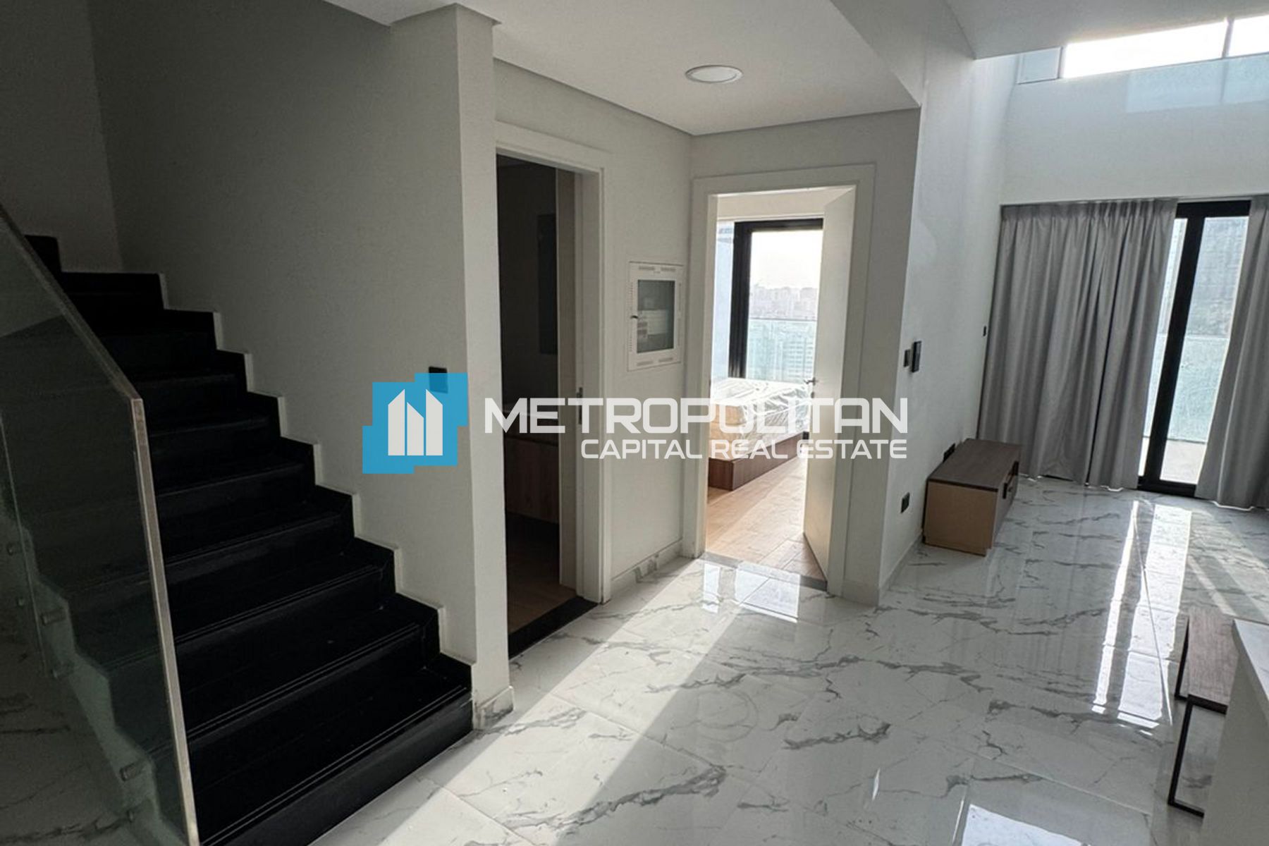 3-комнатная квартира в аренду на Al Maryah Island – MCR-7142 photo-4