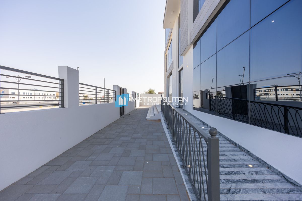 Commercial Villa | Premium Location |Ready to Move