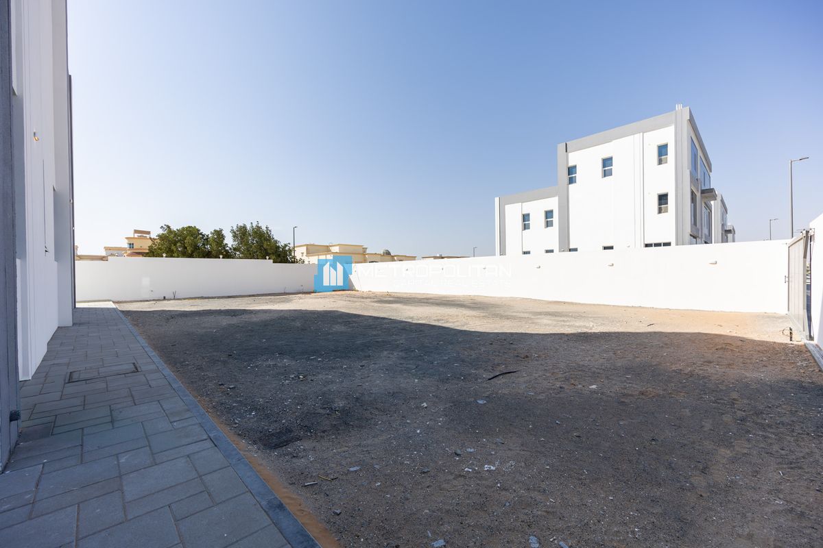 Image - SH- 21, Al Shamkha, Abu Dhabi | Project - Commercial Villa