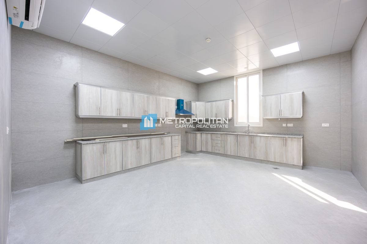 Image - SH- 21, Al Shamkha, Abu Dhabi | Project - Commercial Villa