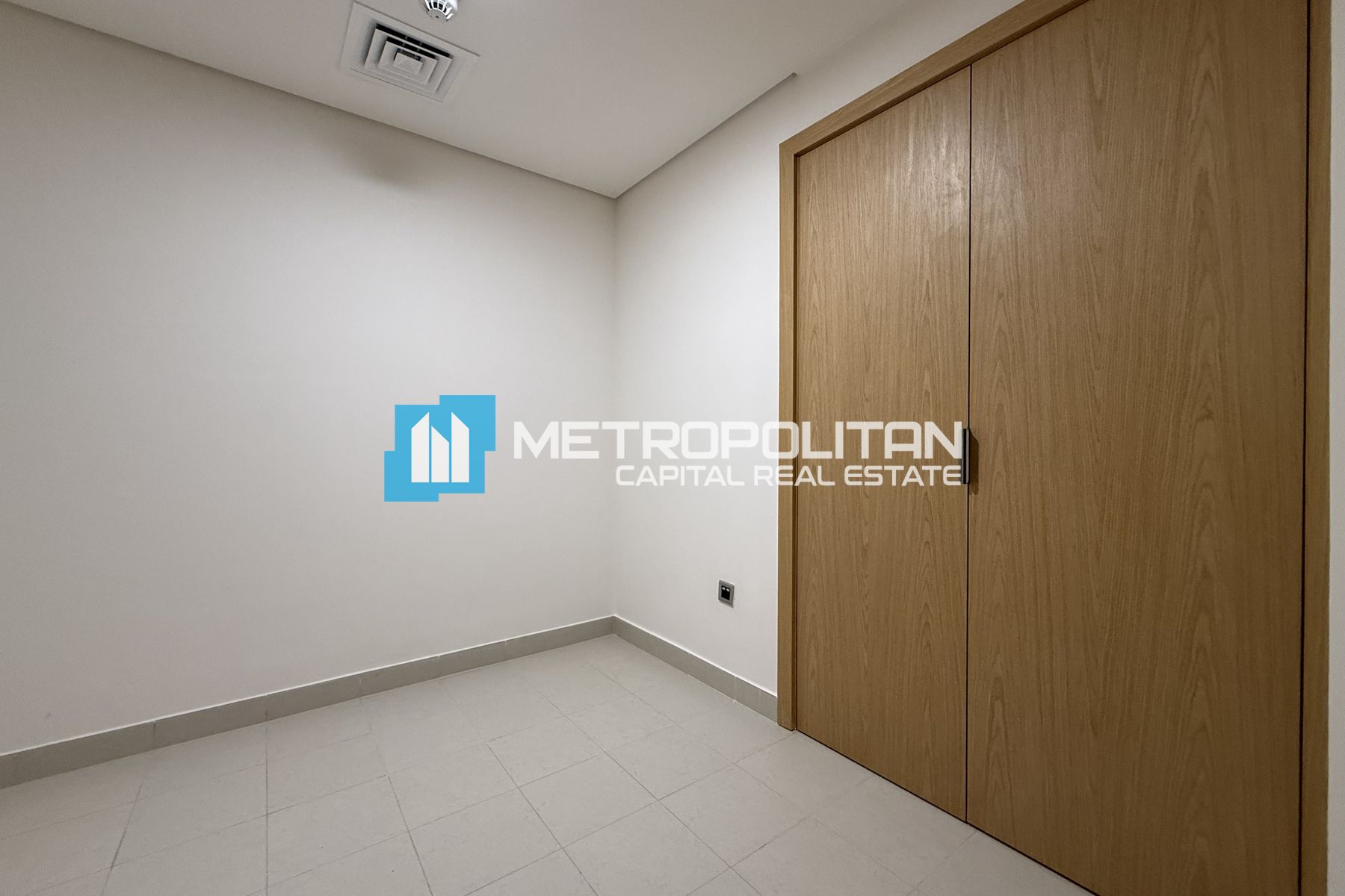 Duplex 2BR+M | Corner Unit | High Floor | Vacant photo-5