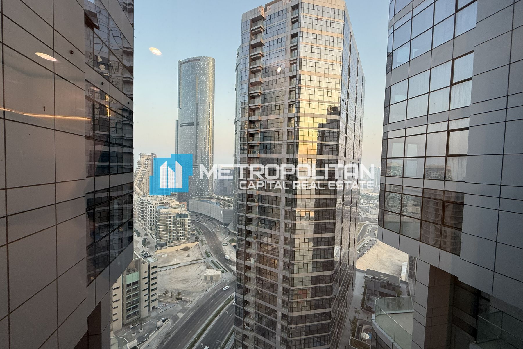 Duplex 2BR+M | Corner Unit | High Floor | Vacant photo-24