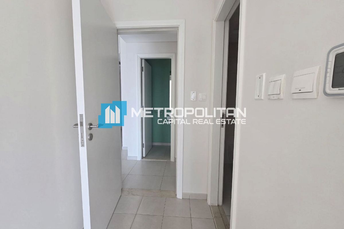 Partial Canal View | 1BR w/ Balcony | Vacant Unit photo-1