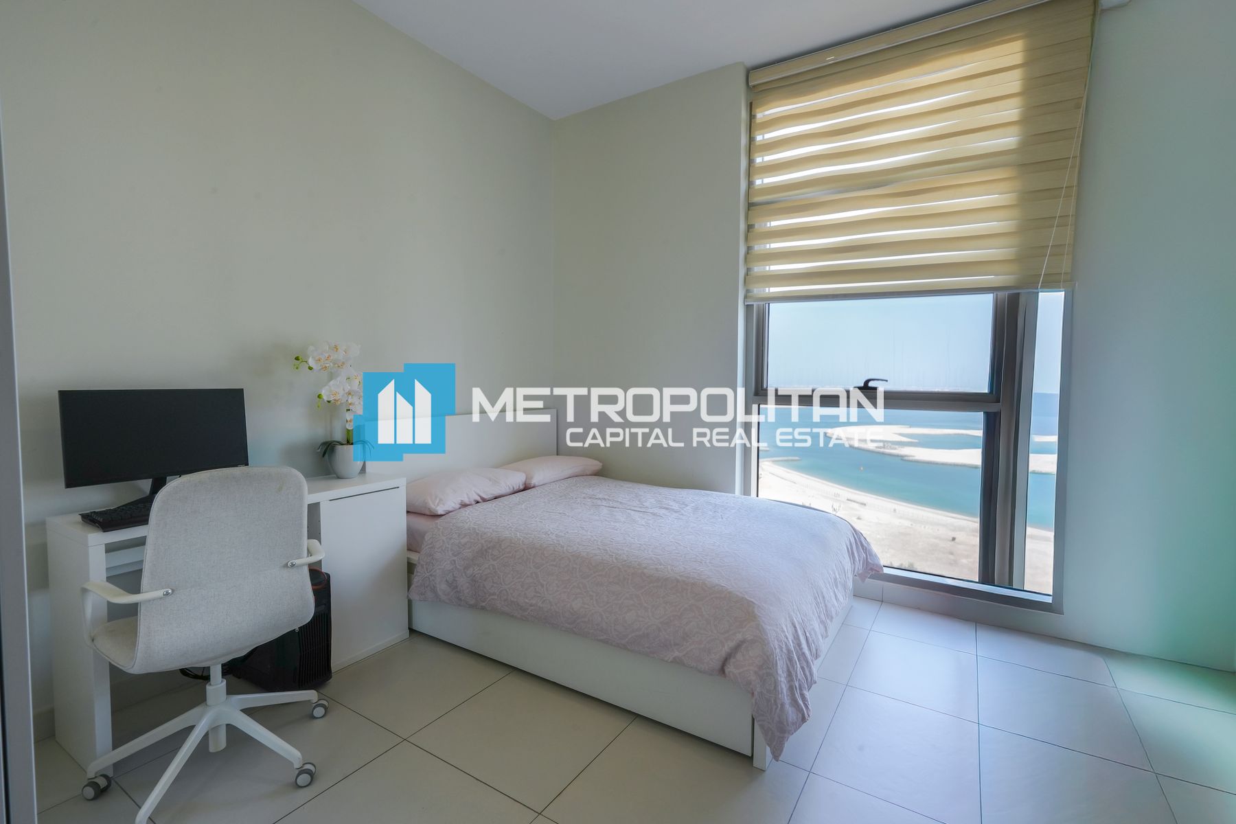Full Canal View|Fully Furnished|Modern 3BR+Balcony photo-9