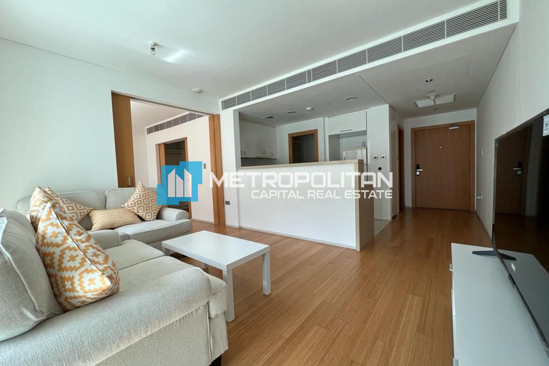 Vacant Soon | High Floor 1BR | Furnished Unit photo-2