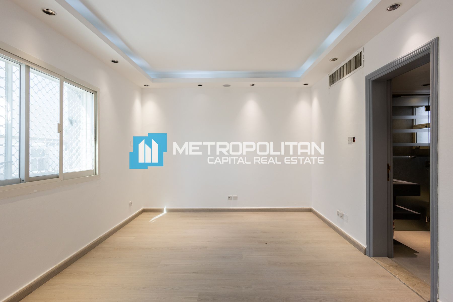 7BR Villa for Rent in Al Bateen – MCR-7210 photo-2