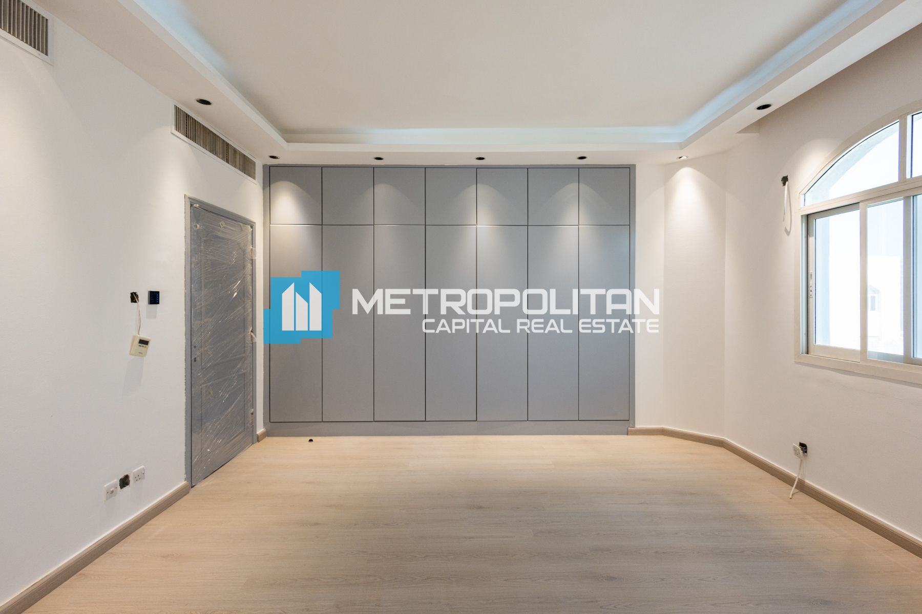 7BR Villa for Rent in Al Bateen – MCR-7210 photo-3