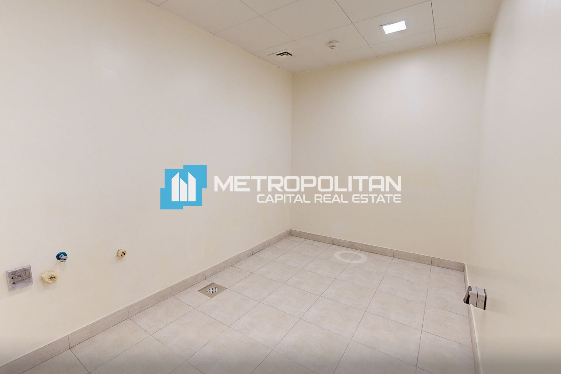 Canal View | 2 Bedrooms w/ Balcony | No Commission photo-4