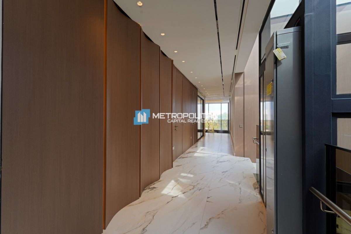 7BR Beach Mansion | Fully Renovated | Ultra-Luxury photo-4